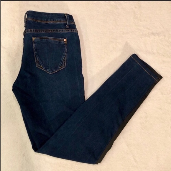 Twelve K Skinny Dual Color Moto Style Jeans Size 7 - Picture 2 of 6